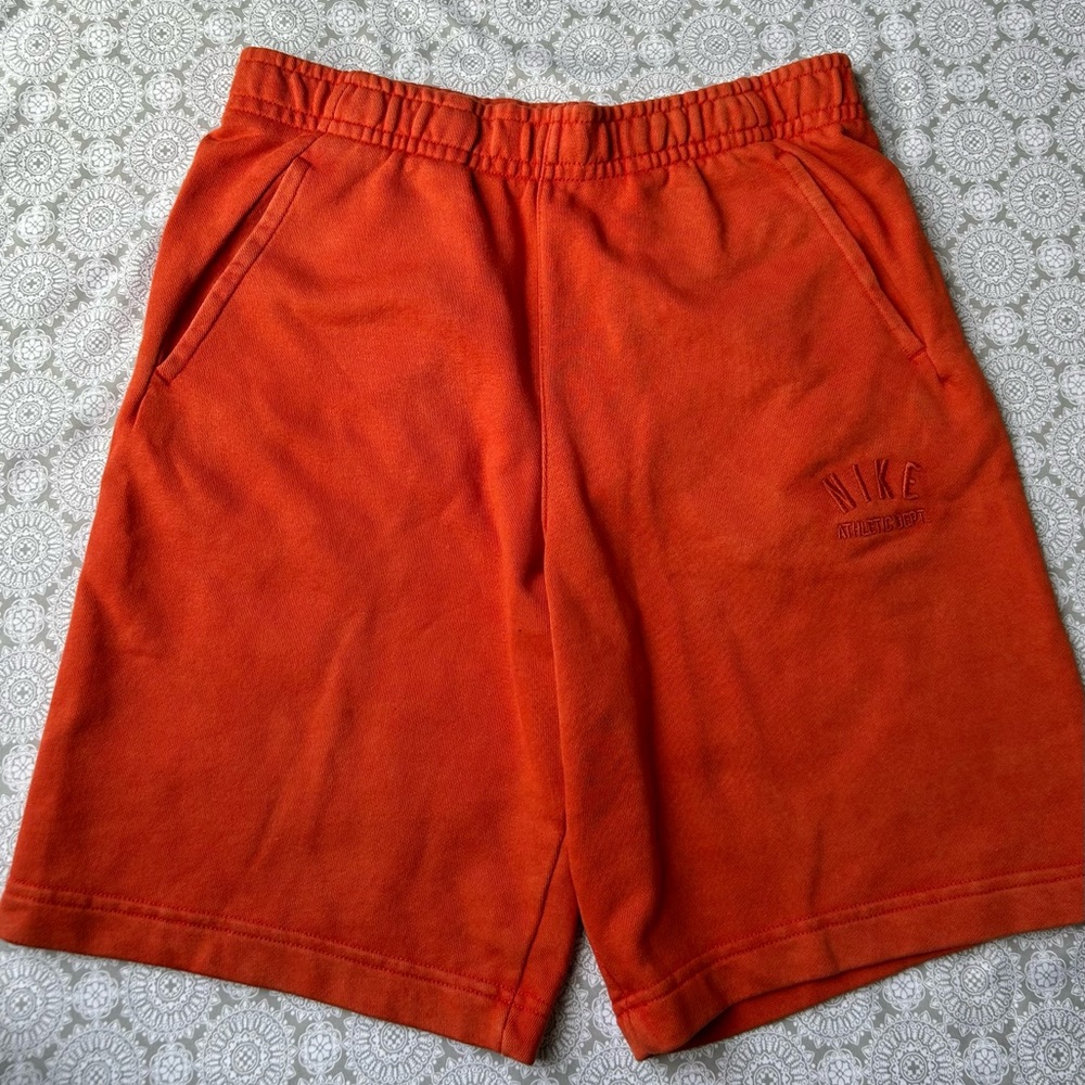 Nike sportswear club fleece French terry shorts